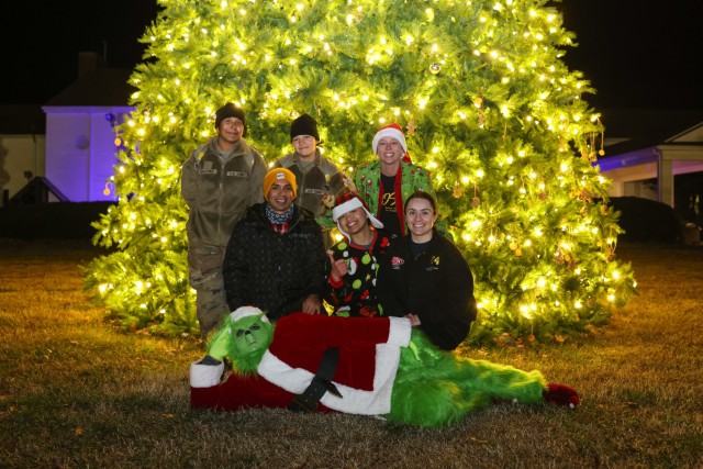 Grand Illumination Grinch