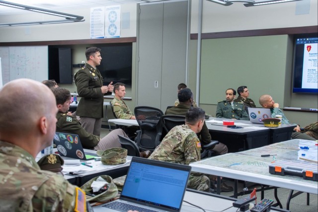 Practicum prepares students for division assignments in large-scale combat operations
