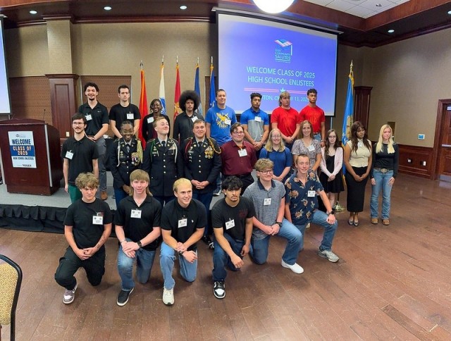Fort Sill, Lawton Honor Future Service Members at Call to Service Ceremony