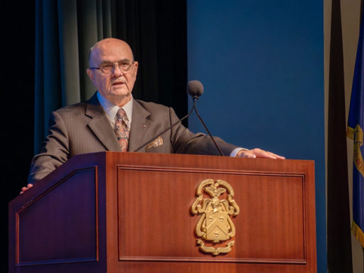 Fort Leavenworth Inducts Two Army Legends Into Hall of Fame
